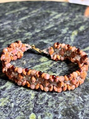 Handmade Pink and Carmel Tone Beaded Bracelet with Garnet and Quartz accents 7in